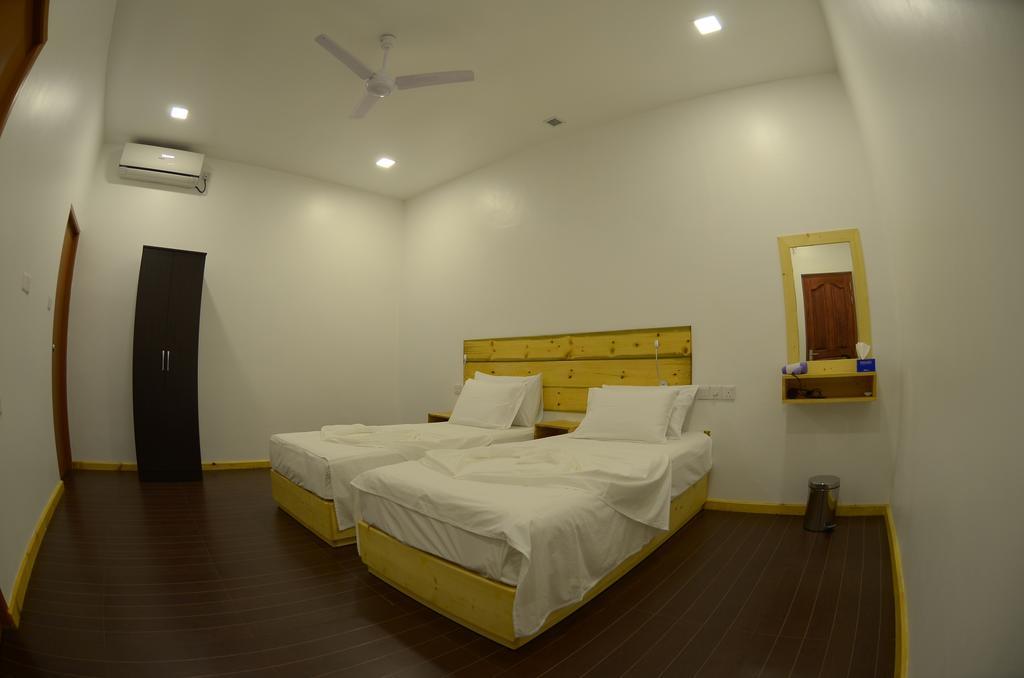 מאפושי Royal Pearl Inn מראה חיצוני תמונה