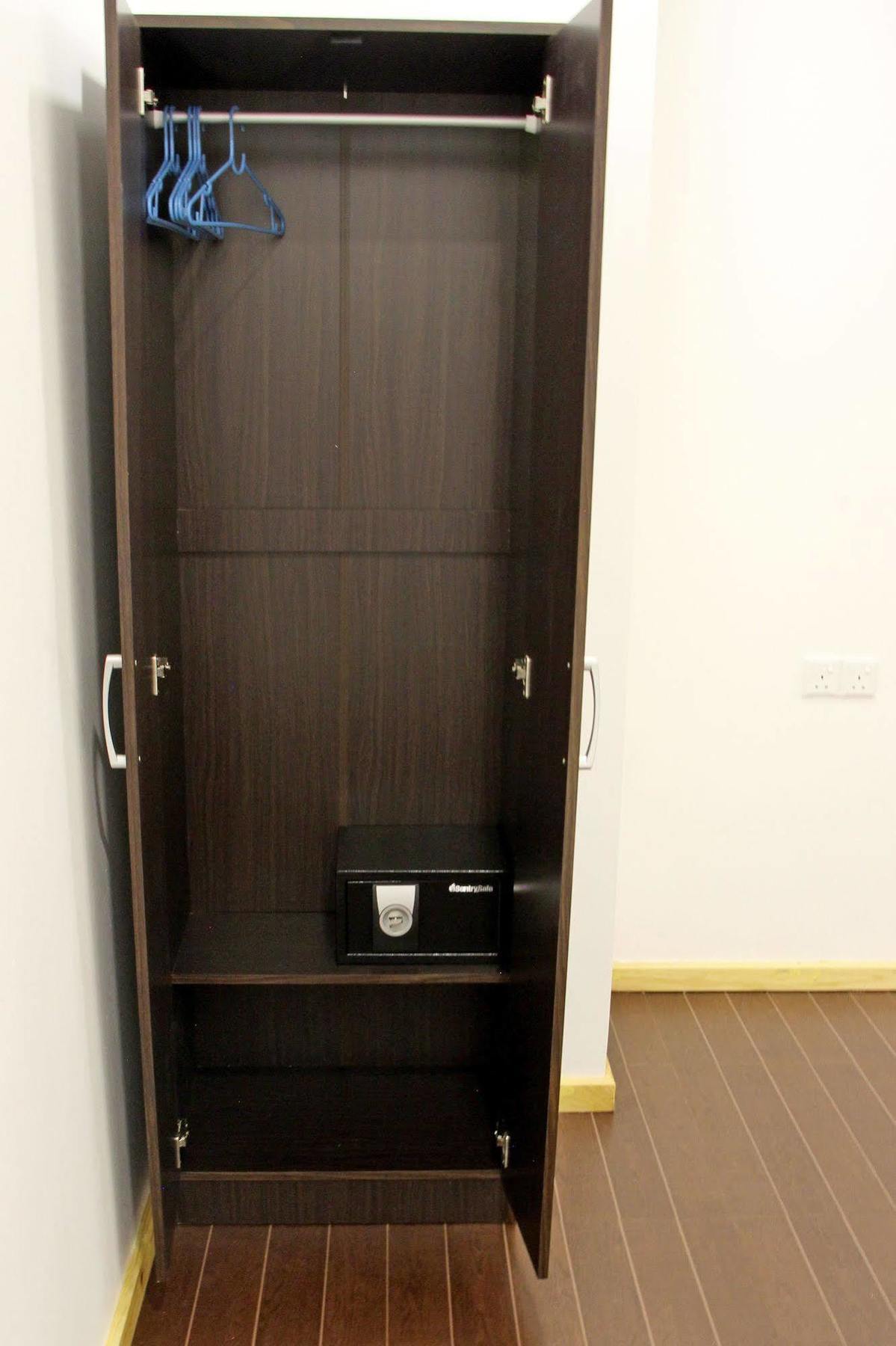מאפושי Royal Pearl Inn מראה חיצוני תמונה